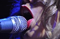 Anna Calvi + Milkymee en concert